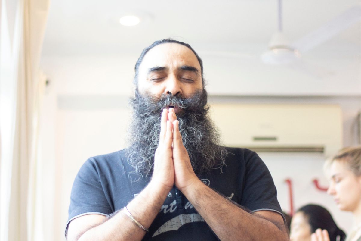 300H Yoga Education Teacher Training Course Rishikesh, India in Rishikesh