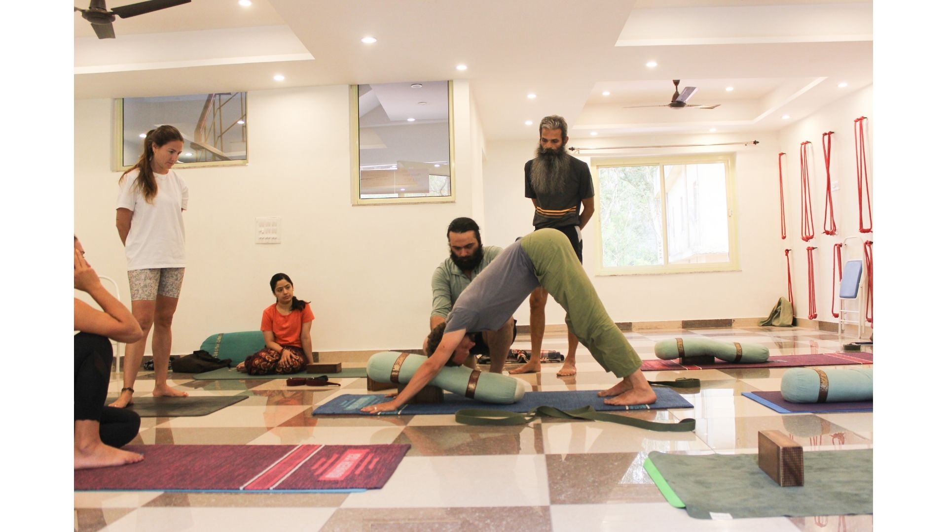 300H Yoga Education Teacher Training Course Rishikesh, India